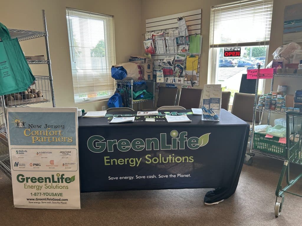 GreenLife table at the NJ Tuckerton Food Pantry.